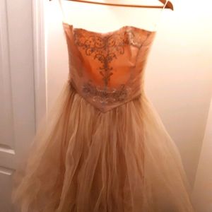 Beautiful vintage dress